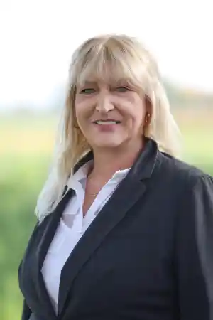 bestatter_gersthofen_Pius_Bestattungen_ZN_der_Sereni_Bestattung_GmbH_5.jpg