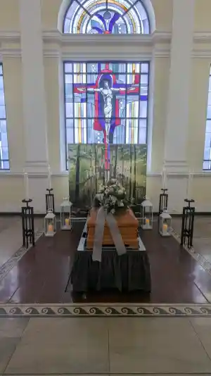 Beerdigung auf´m Hauptfriedhof Würzburg–Ort der Würde und Erinnerung .jpg