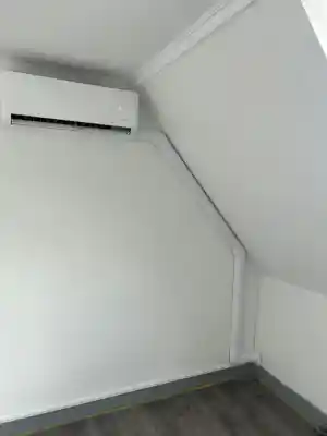 Twee single split installaties, een 2,6kw en een 3,5kw .jpg