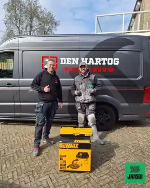 stratenmaker_leiden_Jansen_sierbestratingen_bouw_en_service__7.jpg