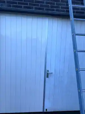 Reinigen beplating/houtwerk en hellend dak.jpg