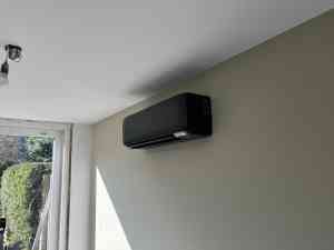 5KW single split mitsubishi heavy.jpg