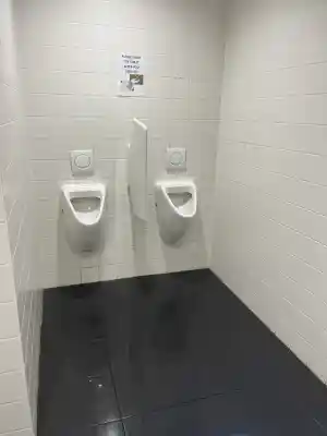 schoonmaakbedrijf_tilburg_J&B_cleaners_3.jpg