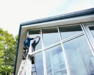 TG - Fensterreinigung.jpg