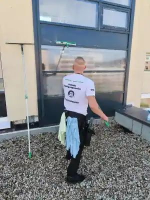 reinigungsfirma_strausberg_Patricks_Reinigungsservice_4.jpg