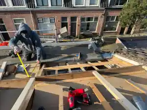 Gezakt dakbeschot. .jpg