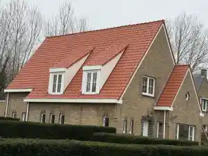 Hellend dak 175m2 geïsoleerd en vernieuwd .jpg