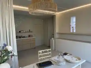 Ombouw garage - beautysalon.jpg