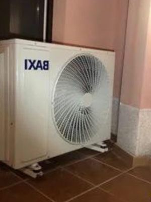 instalador-aire-acondicionado_barcelona_Clic_Reparación_Electrodomésticos_|_Calderas_|_Aire_Acondicionado_|_Secadora|_Nevera_|_Lavadora_|_Lavavajillas_5.jpg