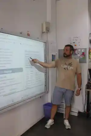 profesores-particulares_cartama_¡Hablamos!_Subires_and_Gidlow_School_3.jpg