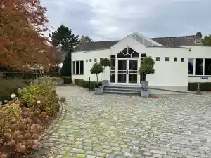 schilder_bierbeek-korbeek-lo_Deco-wim_Bvba_6.jpg
