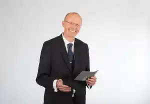 freie-redner_niederviehbach_Freier_Trauerredner_Marcus_Walter_GuteWorte_3.jpg