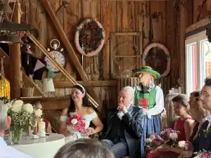 Eine freie Trauung mit Tradition.jpg