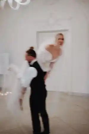 freie-redner_aachen_Janine_Tresemer_-_Traurednerin_&_Hochzeitssängerin_7.jpg