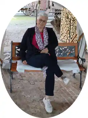 freie-redner_br%C3%BChl_Die_Glücksbotschafterin_-_Freie_Rednerin_Tanja_Rauth_3.jpg