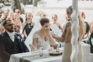 Leo & Sandra – eine Trauung, die unter die Haut ging..jpg