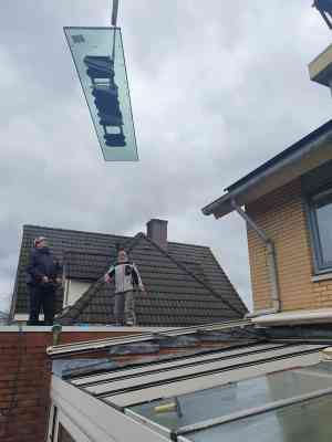 glaszetter_houten_Glas-_&_Afwerkingsbedrijf_M._Bouwmeester_7.jpg