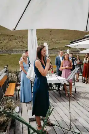 freie-redner_saaldorf-surheim_Sarah_Chris_-_Sängerin_für_Hochzeiten,_Taufen,_Beerdigungen,_Events_5.jpg