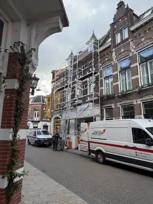 dakgoot_den-bosch_Ekels_dak_&_gevelwerken__2.jpg
