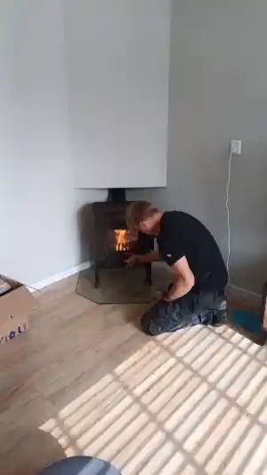 schoorsteenveger_rosmalen_JV_Installatie_&_Onderhoudsbedrijf_4.jpg