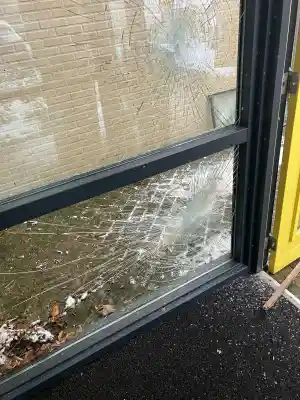 Glasschade herstel.jpg