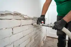 Spouwmuurisolatie binnenmuur verwijderen Enschede.jpg