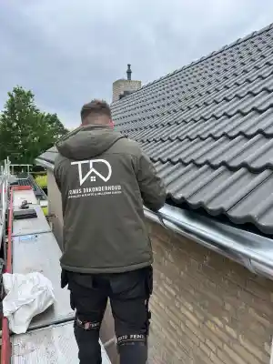 dakdekker_zeist_Tomás_dakonderhoud_3.jpg