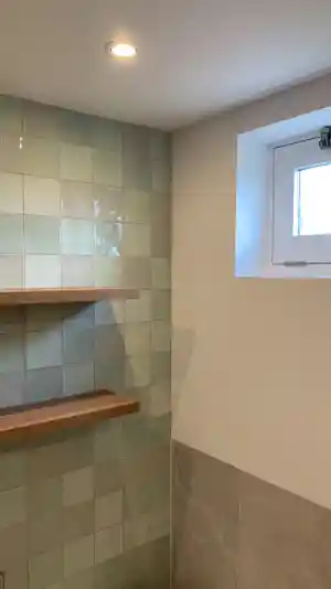 Renovatie en realisatie badkamer in Badhoevedorp, complete renovatie..jpg
