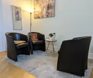 paartherapie_schorndorf_Raphaela_Walkenbach_|_Paartherapie_&_Einzelberatung_5.jpg