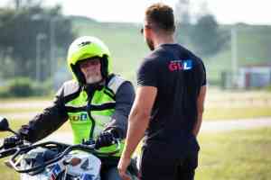 rijschool_den-haag_GUL_Auto/Motor_Rijschool_Den_Haag_-_Motorrijschool_Den_Haag_-_Motorrijlessen_4.jpg