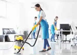 hausmeisterservice_m%C3%BCnchen_Kreativ_Clean_Gebäudereinigungen__2.jpg