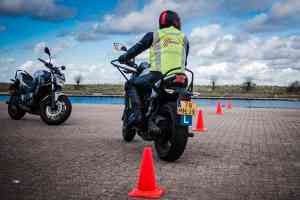 rijschool_middelburg_Auto-_en_Motorrijschool_Actief_3.jpg