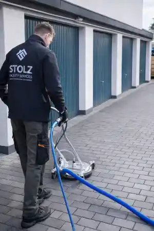 hausmeisterservice_frankfurt-am-main_Stolz_Facility_Services_3.jpg