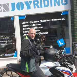 rijschool_rotterdam_Autorijschool_Enjoyriding_3.jpg