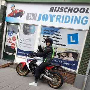 rijschool_rotterdam_Autorijschool_Enjoyriding_6.jpg