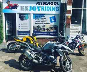 rijschool_rotterdam_Autorijschool_Enjoyriding_4.jpg