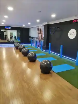 entrenador-personal_vitoria-gasteiz_Centro_de_Entrenamiento_Personal_,_Electrofitness_FitnesBodychronos_5.jpg