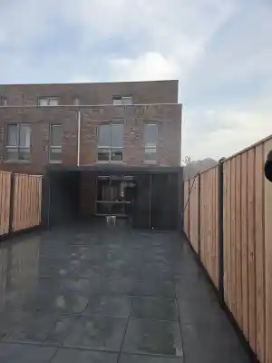Bestrating nieuwe tuin .jpg