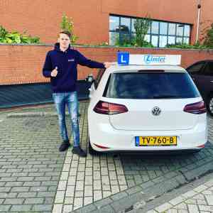 rijschool_amsterdam_Autorijschool_Limiet_2.jpg