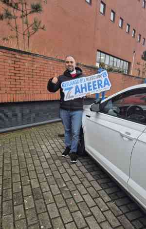 rijschool_amsterdam_Rijschool_Zaheera_2.jpg