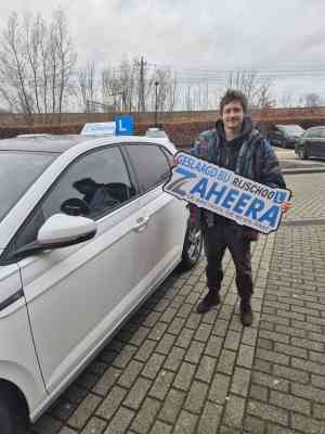 rijschool_amsterdam_Rijschool_Zaheera_5.jpg