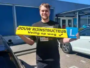 rijschool_dordrecht_Autorijschool_jouwrijinstructeur__5.jpg