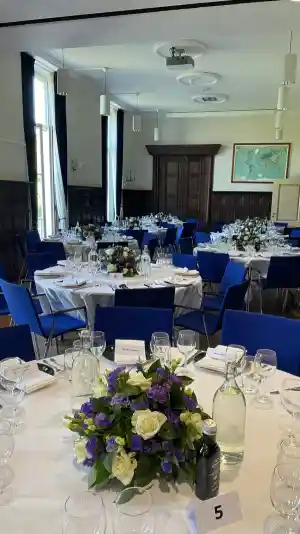 Diner 100 pax NAVO top Instituut Clingendael.jpg
