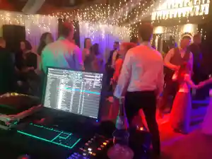 dj_hamburg_DJ_Dona_-_Groove_+_Vibes_DJ_6.jpg
