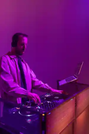 dj_leipzig_Jona_Solo_|_Event-DJ_4.jpg