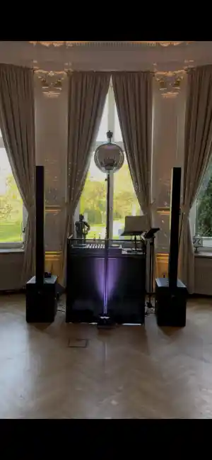 Hochzeit auf Schloss Breitenfeld.jpg