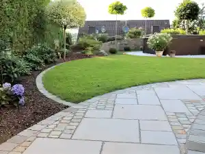 gartner_linz-am-rhein_Stefan_Keiser_Gartengestaltung_7.jpg