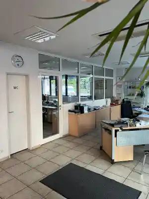 reinigungsfirma_hamburg-eidelstedt_NORDIS_Gebäudeservice_6.jpg