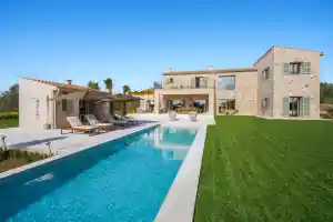 agencia-inmobiliaria_santanyi_MCR_Mallorca_Inmobiliaria_5.jpg