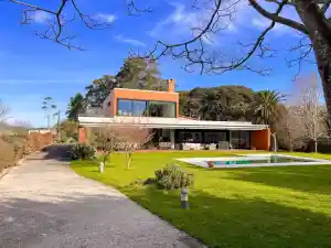 agencia-inmobiliaria_santa-cruz-de-bezana_Tania_Astuy_Inmobiliaria_4.jpg